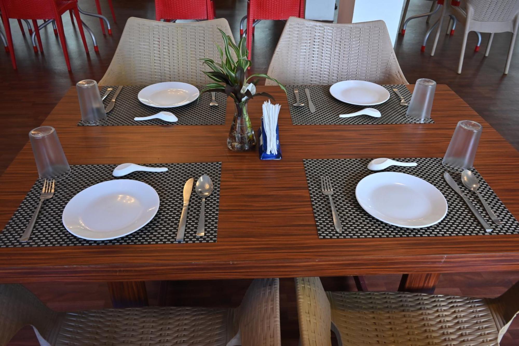 Andaman Galley Boutique Hotel Порт-Блэр Экстерьер фото