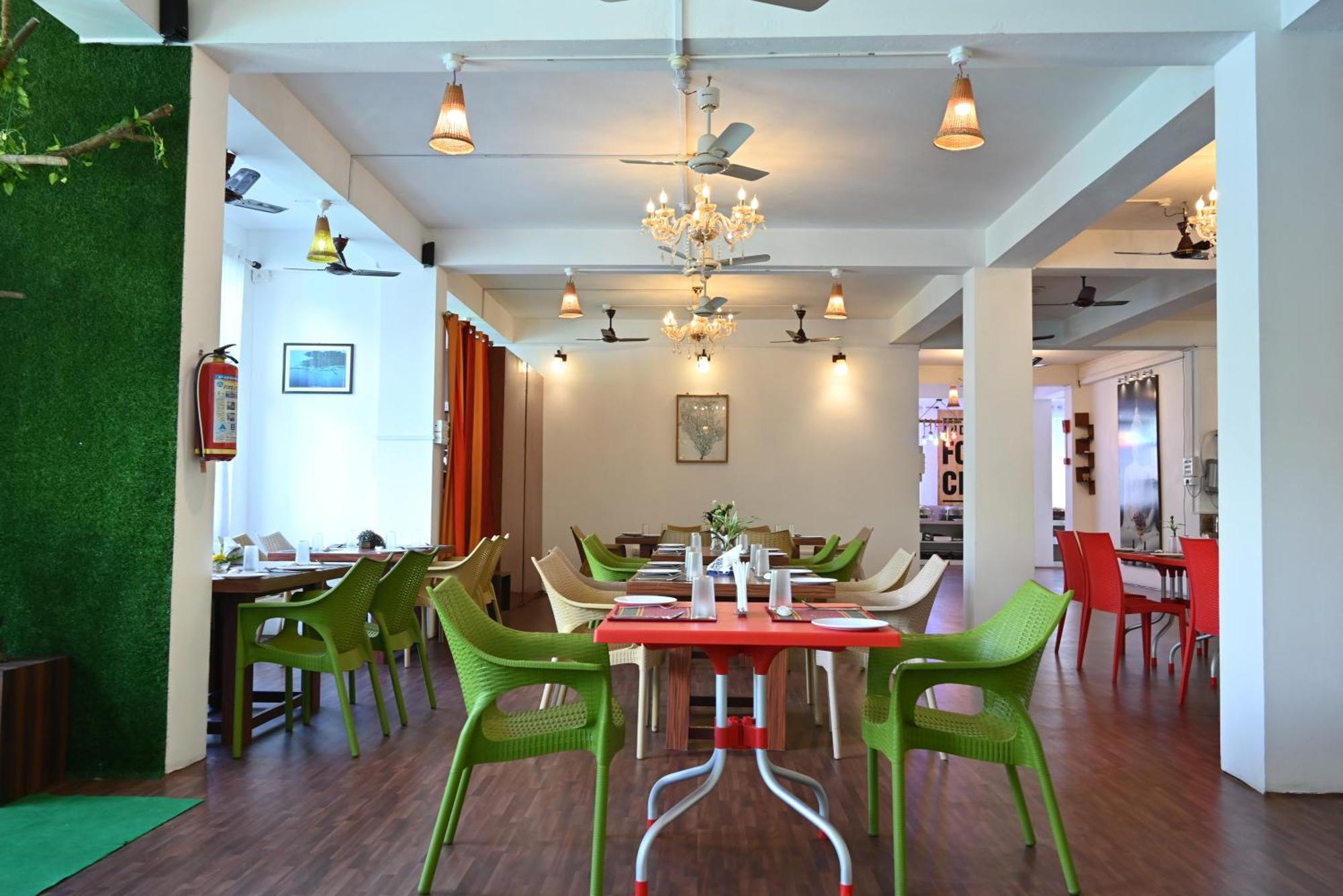 Andaman Galley Boutique Hotel Порт-Блэр Экстерьер фото